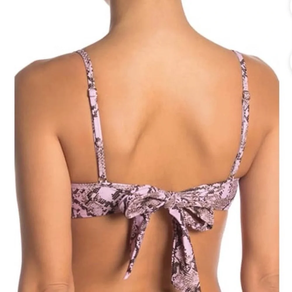 NWT Racheal Racheal Roy Python Pink Printed Underwire Bikini‎ Top Size Medium